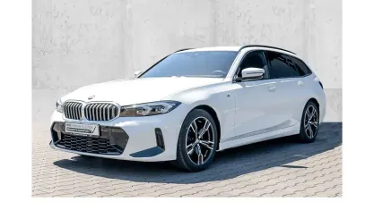 Gebraucht BMW 318 M Sport 156 PS (114 kW) 2025 Weiß Kombi