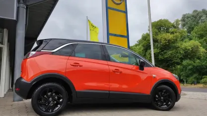 Gebraucht Opel Crossland X 120 PS (88 kW) 2020 Power orange/dynamik orange SUV