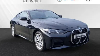 Saphirschwarz metallic Gebraucht 2024 BMW 420 M Sport Coupé | 41.990 € (Guter Preis)