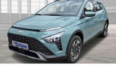 Mangrove green / mic Gebraucht 2024 Hyundai Bayon Trend SUV | 19.600 € (Superpreis)