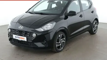 Gebraucht Hyundai i10 Trend 84 PS (61 kW) 2022 Schwarz Kleinwagen