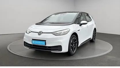 Gebraucht VW ID.3 Pro Performance 150 kW (204 PS) 2022 Gletscherweiß metallic schwarz Kleinwagen