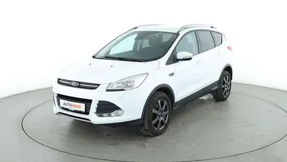 Weiß Gebraucht 2015 Ford Kuga SYNC Edition SUV | 11.110 € (Fairer Preis)