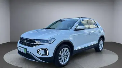 Gebraucht VW T-Roc Style 150 PS (110 kW) 2023 Weiß SUV