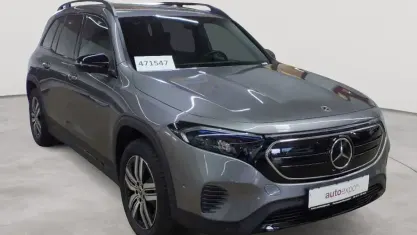 Gebraucht Mercedes EQB250+ Progressive 139 kW (190 PS) 2023 Mountaingrau metallic SUV