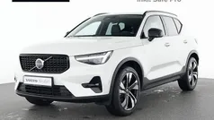 Weiß Gebraucht 2024 Volvo XC40 Plus SUV | 35.990 € (Fairer Preis)