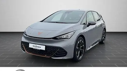 Grau Gebraucht 2023 Cupra Born Kleinwagen | 24.980 € (Fairer Preis)