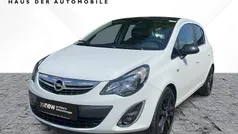 Weiß Gebraucht 2013 Opel Corsa Color Edition Kleinwagen | 7.998 €