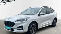 Weiß Gebraucht 2021 Ford Kuga ST-Line X SUV | 26.500 € (Fairer Preis)