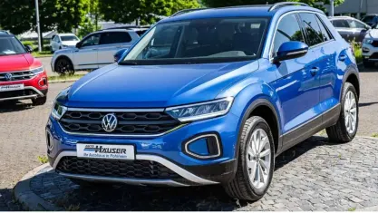 Używany VW T-Roc Cabriolet Life 150 KM (110 kW) 2025 Niebieski SUV
