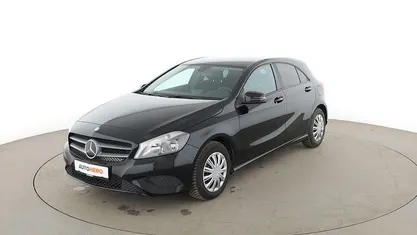 Gebraucht Mercedes A180 122 PS (89 kW) 2015 Schwarz Limousine