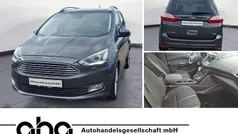 Grau Gebraucht 2016 Ford Grand C-Max Titanium Van / Kleinbus | 13.330 € (Fairer Preis)