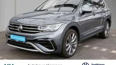 Gebraucht 2024 VW Tiguan Allspace Elegance SUV | 45.420 € (Fairer Preis)