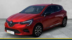 Feuerrot Gebraucht 2023 Renault Clio V Techno Kleinwagen | 17.890 € (Fairer Preis)