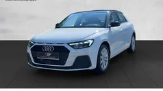 Weiß Gebraucht 2024 Audi A1 Sportback Ambiente Kleinwagen | 27.690 € (Fairer Preis)