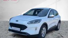 Frostweiß (weiß) Gebraucht 2022 Ford Kuga Cool & Connect SUV | 22.950 € (Superpreis)