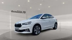 Candyweiss Gebraucht 2022 Skoda Fabia Style Limousine | 17.440 € (Fairer Preis)