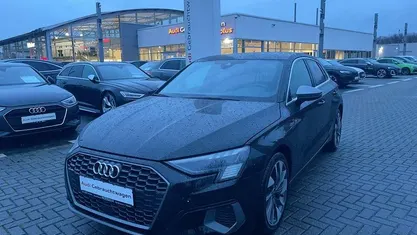Schwarz Gebraucht 2021 Audi A3 Edition .1 Limousine | 27.890 € (Fairer Preis)