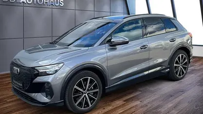 Gebraucht Audi Q4 e-tron Ambiente 219 kW (299 PS) 2023 Grau SUV