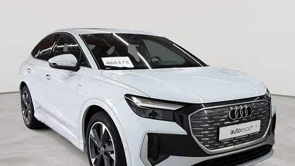 Gebraucht Audi Q4 Sportback e-tron Ambiente 150 kW (204 PS) 2023 Gletscherweiss metallic SUV