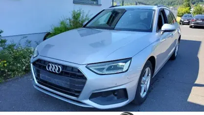 Gebraucht Audi A4 163 PS (119 kW) 2024 Silber Kombi