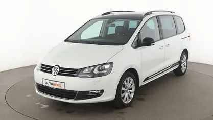 Gebraucht VW Sharan Highline 150 PS (110 kW) 2020 Weiß Van / Kleinbus