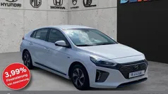Weiß Gebraucht 2017 Hyundai Ioniq Style Limousine | 14.950 € (Etwas zu teuer)