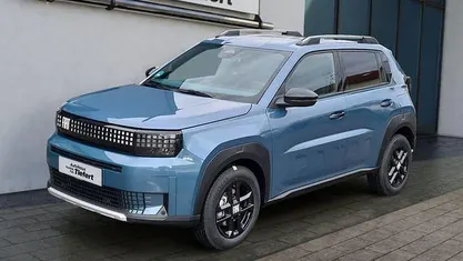 Gebraucht Fiat Grande Panda Icon 110 PS (80 kW) 2025 Kleinwagen