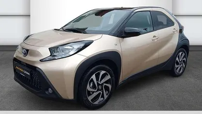 2vj Neu 2025 Toyota Aygo X SUV | 18.690 € (Fairer Preis)