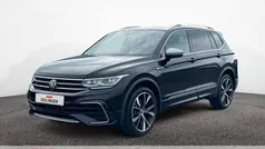 Schwarz Gebraucht 2024 VW Tiguan Allspace R-line SUV | 44.945 € (Fairer Preis)