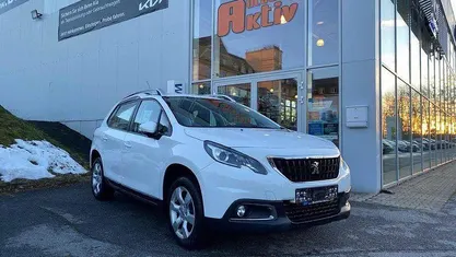 Gebraucht Peugeot 2008 Active 82 PS (60 kW) 2018 Weiß SUV