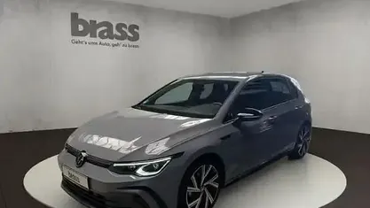 Usata VW Golf VIII R-line 150 CV (110 kW) 2024 Grigio Berlina