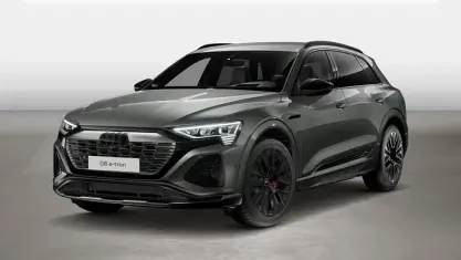 Gebraucht Audi Q8 e-tron S-Line 300 kW (408 PS) 2023 Grau SUV