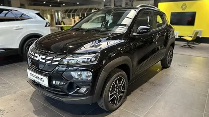 Schwarz Gebraucht 2024 Dacia Spring Essentiel Kleinwagen | 12.990 € (Fairer Preis)