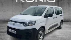 Weiß Gebraucht 2022 Fiat e-Doblò Van / Kleinbus | 27.990 € (Fairer Preis)