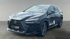 Schwarz Gebraucht 2025 Lexus NX450h+ E-FOUR SUV | 65.990 € (Etwas zu teuer)