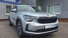 Silber metallic Gebraucht 2025 Skoda Kodiaq Selection SUV | 42.900 € (Guter Preis)