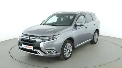 Gebraucht Mitsubishi Outlander P-HEV Top 311 PS (228 kW) 2019 Grau SUV