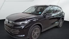 Schwarz Gebraucht 2024 VW Tiguan Elegance SUV | 36.430 € (Fairer Preis)