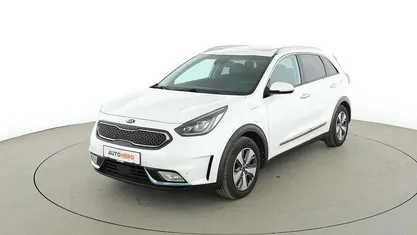 Gebraucht Kia Niro Spirit 141 PS (103 kW) 2017 Weiß SUV