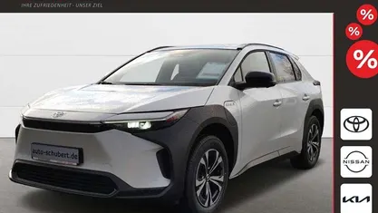 Platinum white pearl mc. Gebraucht 2023 Toyota bZ4X Basis SUV | 32.480 € (Fairer Preis)