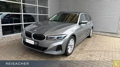 Skyscraper grau metallic Gebraucht 2023 BMW 318 Efficient Dynamics Kombi | 29.590 € (Fairer Preis)