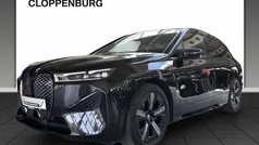 Saphirschwarz Gebraucht 2022 BMW iX Sport Line SUV | 48.590 € (Fairer Preis)