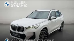 Alpinweiss iii Gebraucht 2025 BMW X1 M Sport SUV | 37.990 € (Superpreis)