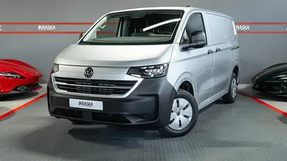 Neu VW T6.1 100 kW (136 PS) 2026 Light grey metallic Van