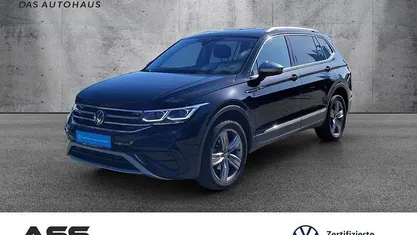 Gebraucht VW Tiguan Allspace Elegance 150 PS (110 kW) 2022 Deep black perleffekt SUV