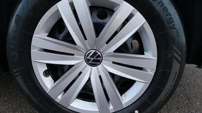 Deep black perleffekt Neu 2025 VW Caddy Maxi Basis Van / Kleinbus | 37.555 € (Fairer Preis)