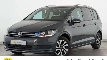 Gebraucht VW Touran Active 150 PS (110 kW) 2022 Delfingrau metallic Van / Kleinbus