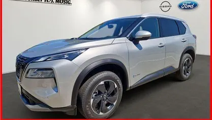 Neu Nissan X-Trail N-Connecta 213 PS (156 kW) 2025 Silber SUV