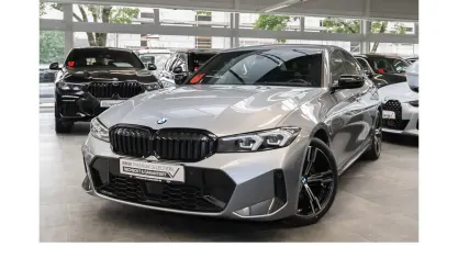Gebraucht BMW 320 M Sport 190 PS (139 kW) 2023 Grau Limousine